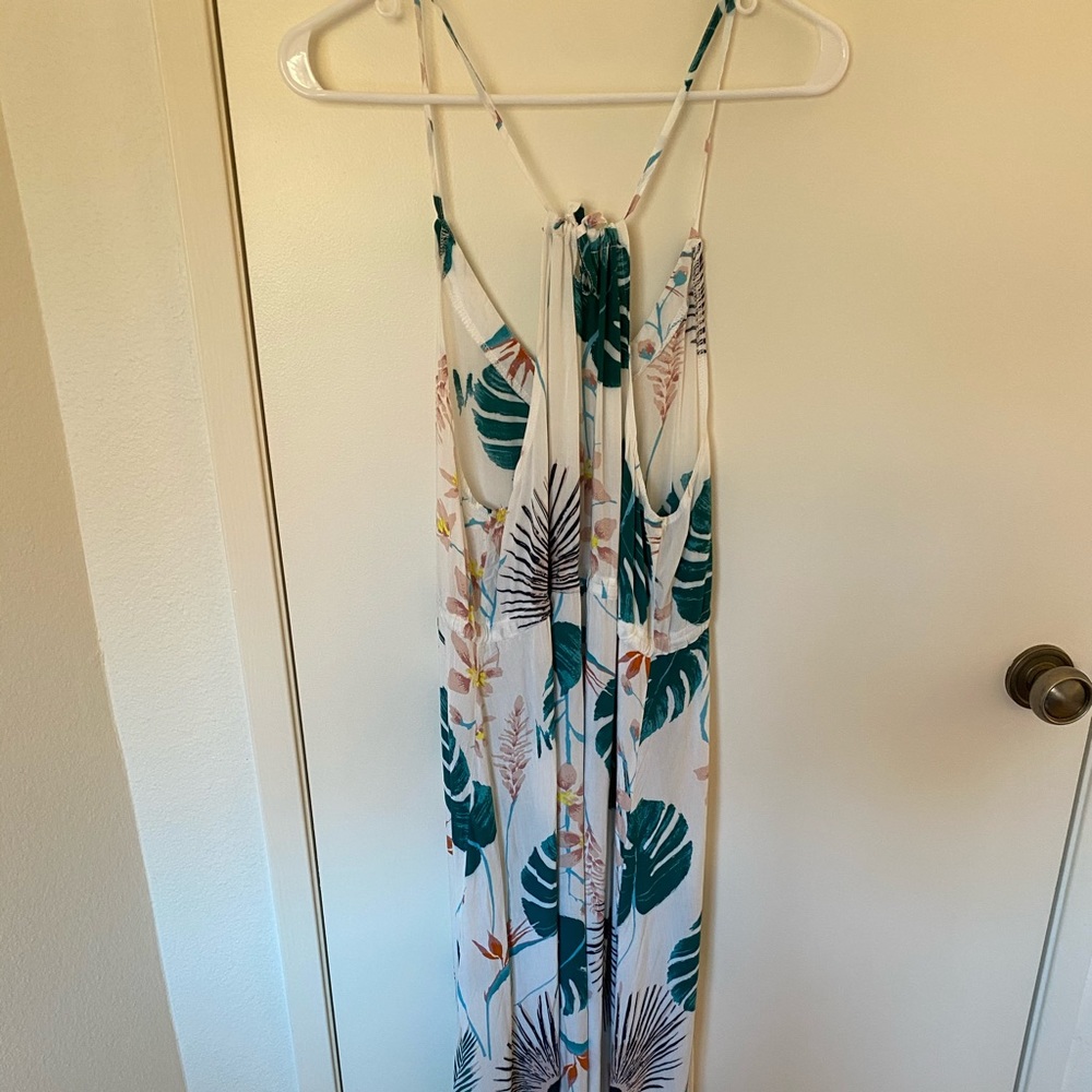 Cupshe swimming wear\beach dress